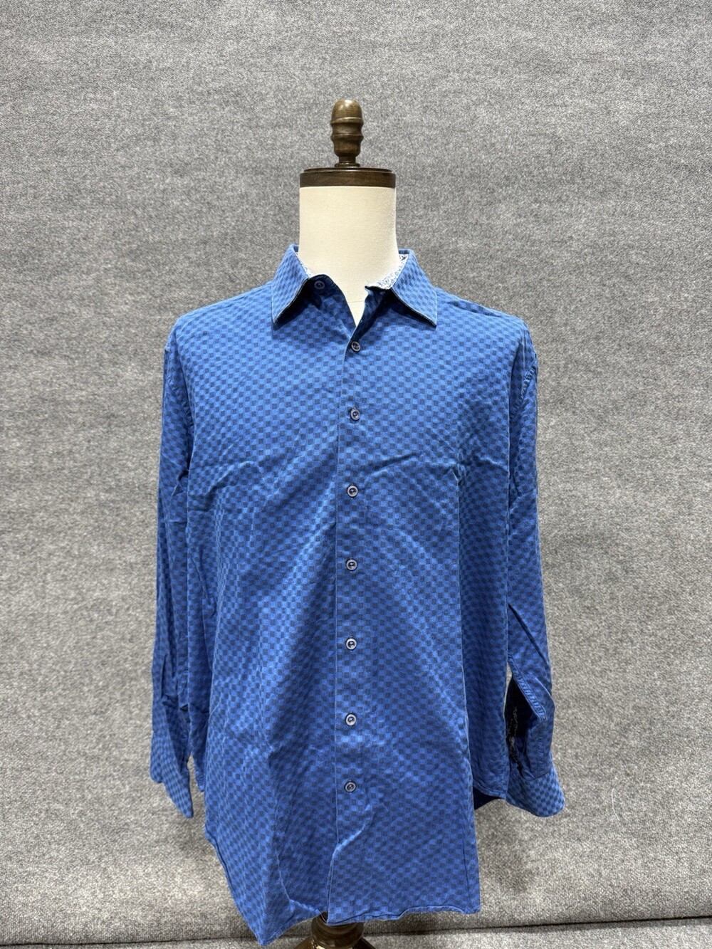 Robert Graham Shirt Mens 1XL Blue Checkered Long Sleeve Button Up Embroidered